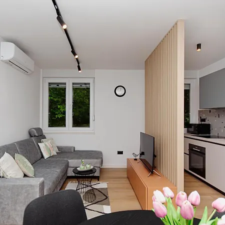 Mediterranean Bliss Apartment Near Old Town And Beach Apartment *