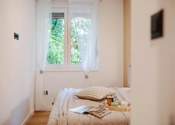 Apartment Mediterranean Bliss Near Old Town And *